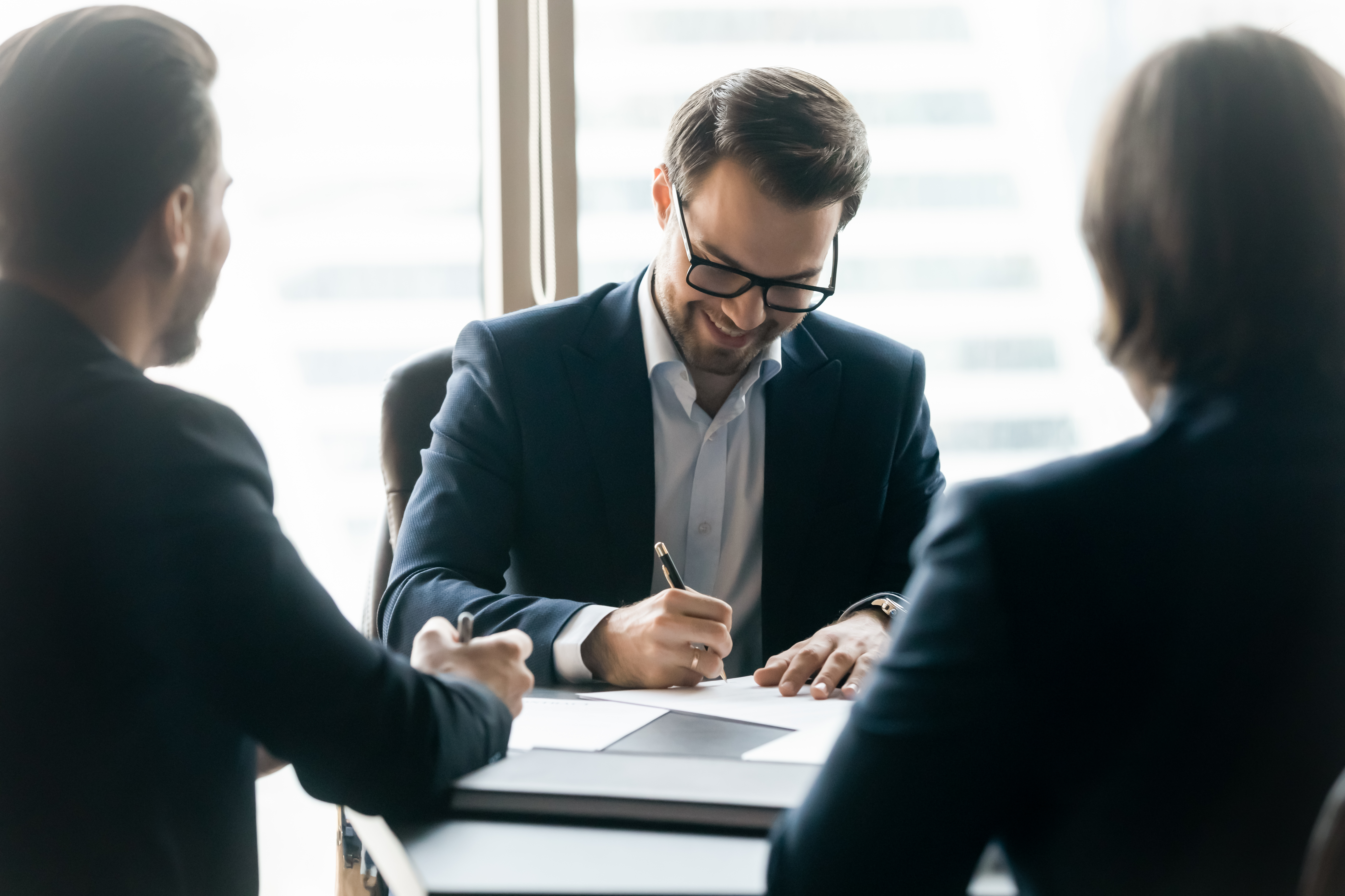 Taking up Contract Roles can actually be a smart career move. Here’s why!